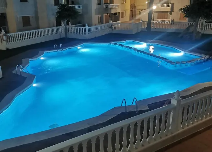 Appartement Casa Del Angel , Cosy 2 Bed Apartment,150m From Playa Locos Beautiful Swimming Pool