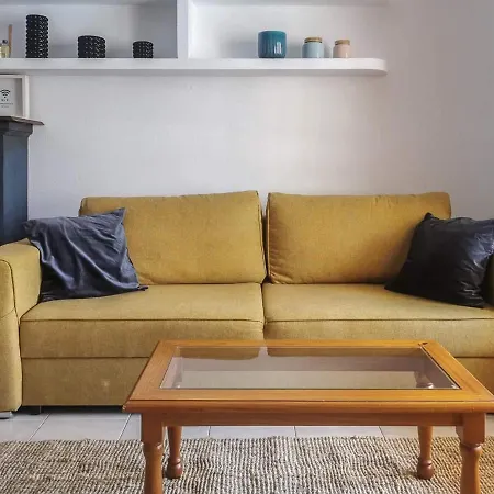 Apartment Casa Del Angel , Cosy 2 Bed Apartment,150m From Playa Locos Beautiful Swimming Pool Torrevieja