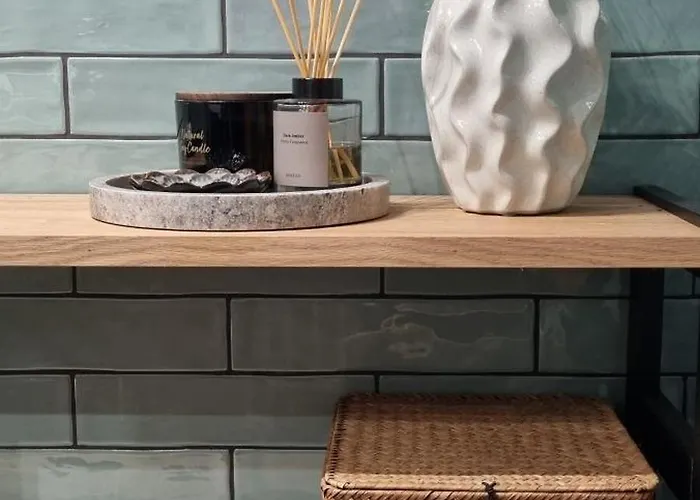 Casa Del Angel , Cosy 2 Bed Apartment,150m From Playa Locos Beautiful Swimming Pool Torrevieja